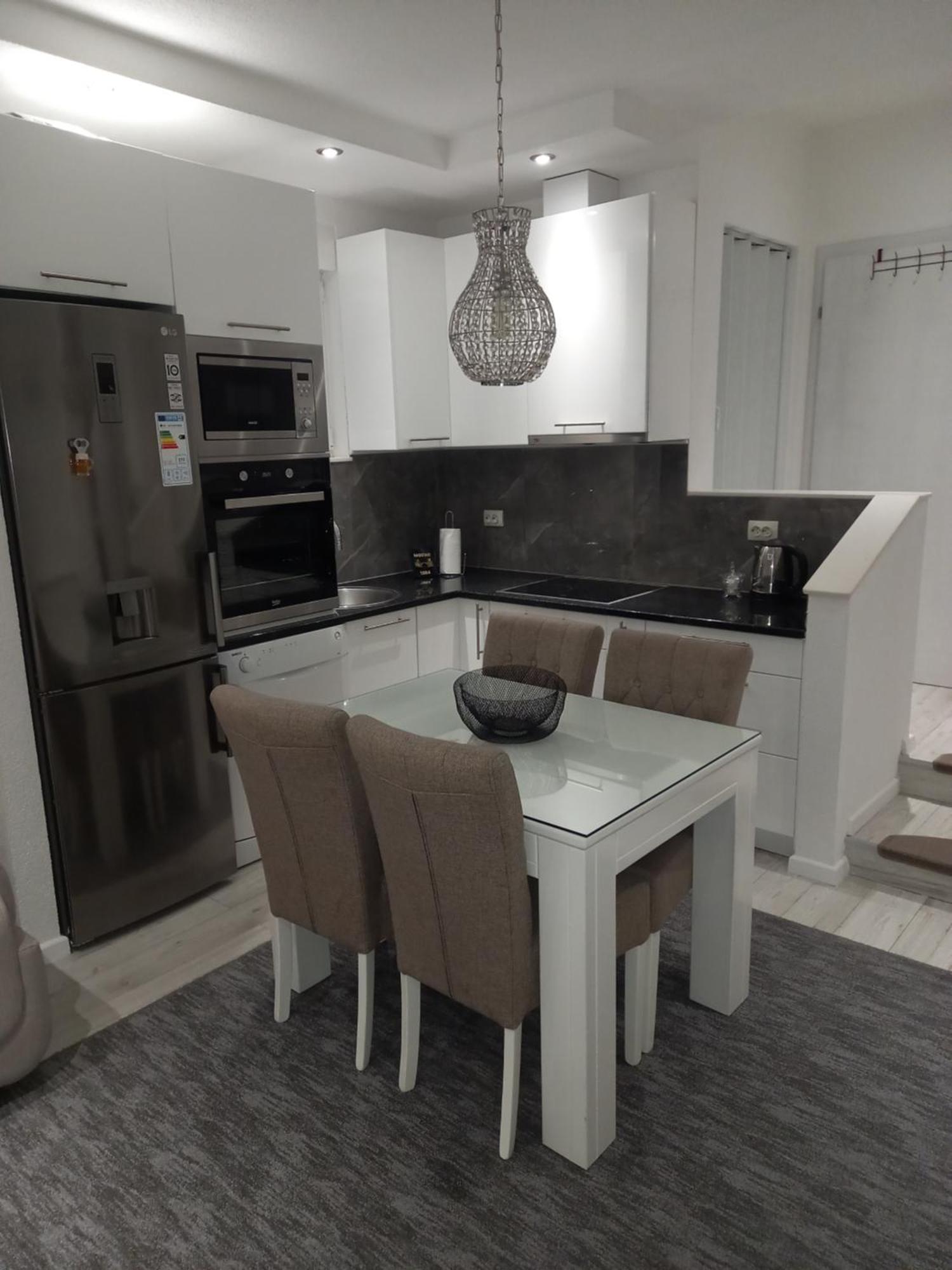 Lux Old Bridge Apartman Mostar Szoba fotó